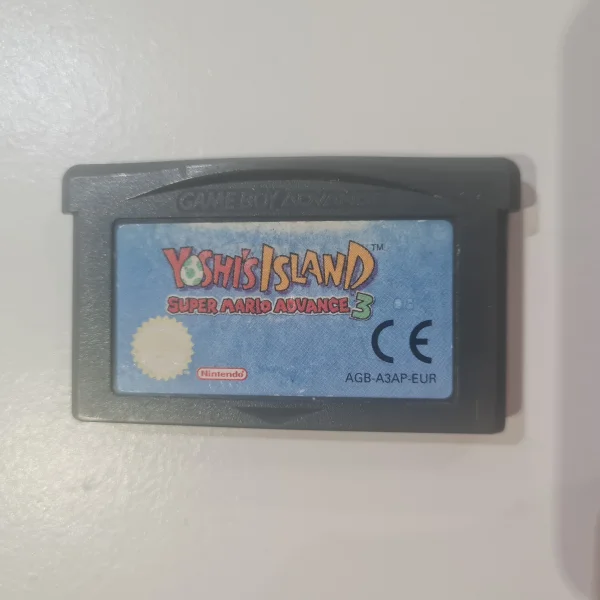 GBA - Yoshi's Island - Super Mario Advance 3